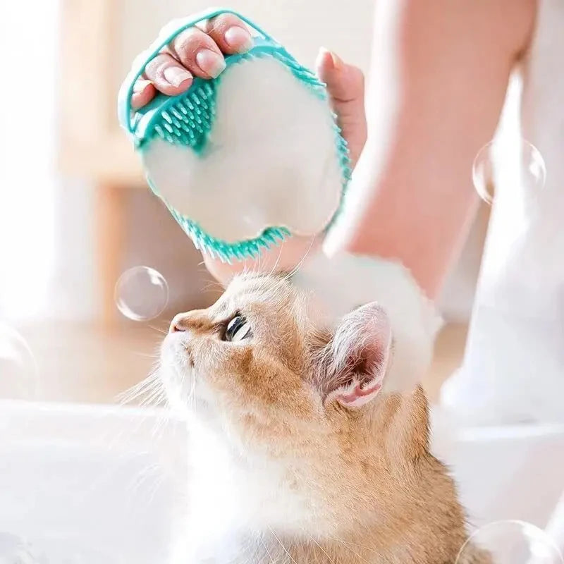 Brosse de bain en silicone pour chat